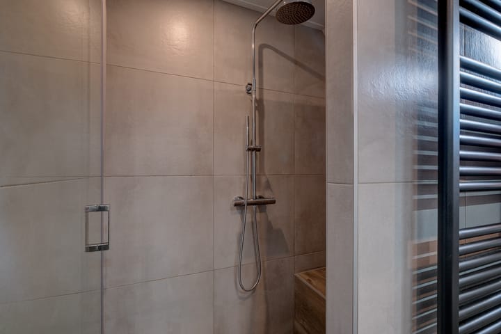 Foto 30 van Kristalstoep 70