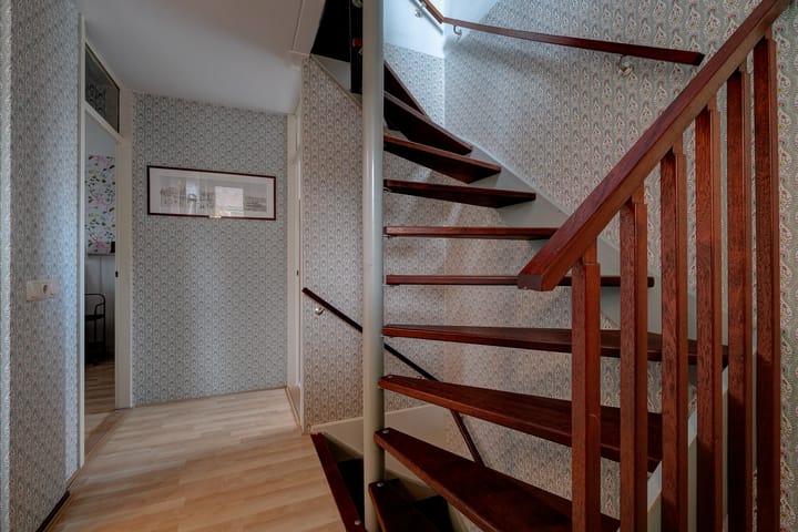 Foto 32 van Kristalstoep 70