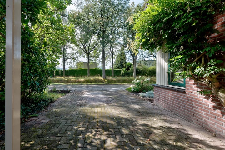 Foto 48 van Kristalstoep 70