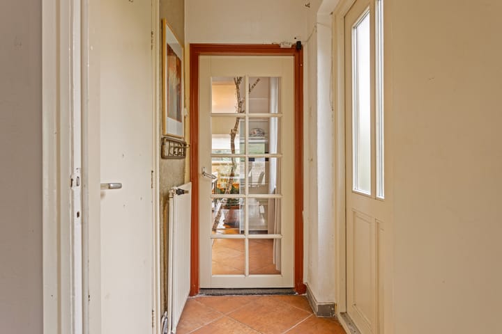 Foto 16 van Waalbandijk 155