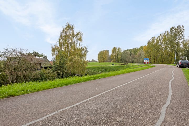 Foto 51 van Waalbandijk 155