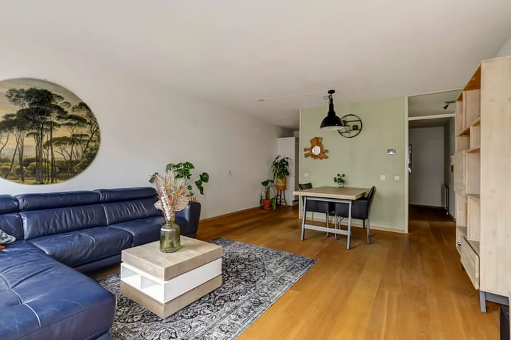 Foto 2 van Carry van Bruggenstraat 8