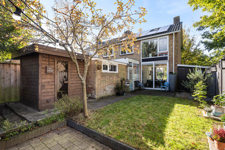 Foto 3 van Larixstraat 26