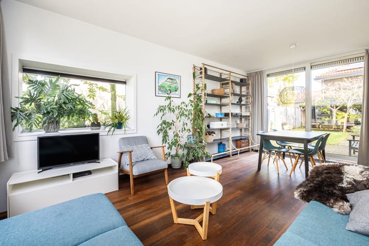 Foto 10 van Larixstraat 26