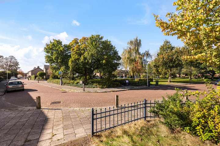 Foto 42 van Larixstraat 26