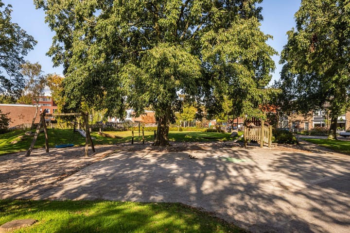 Foto 47 van Larixstraat 26