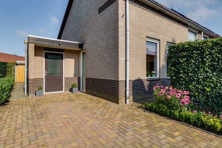 View photo 43 of Stoeterijstraat 1