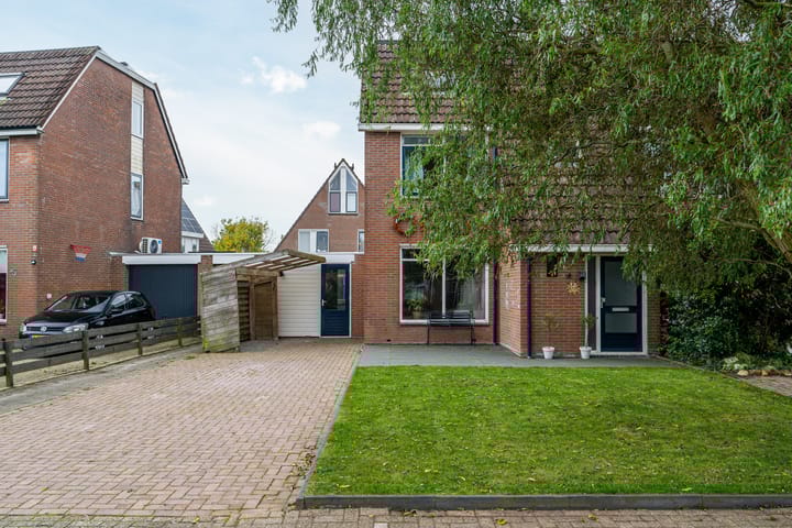 Foto 6 van Jasmijn 14