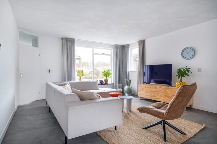 Foto 9 van Jasmijn 14