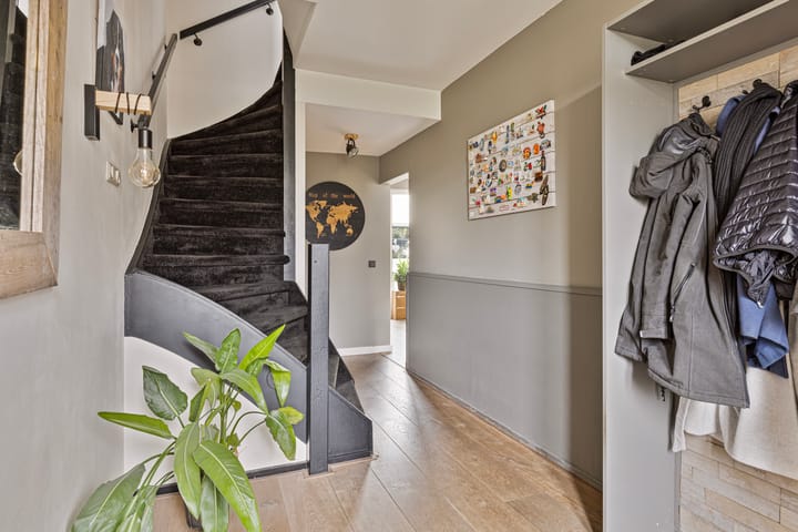 Foto 6 van Clematislaan 69