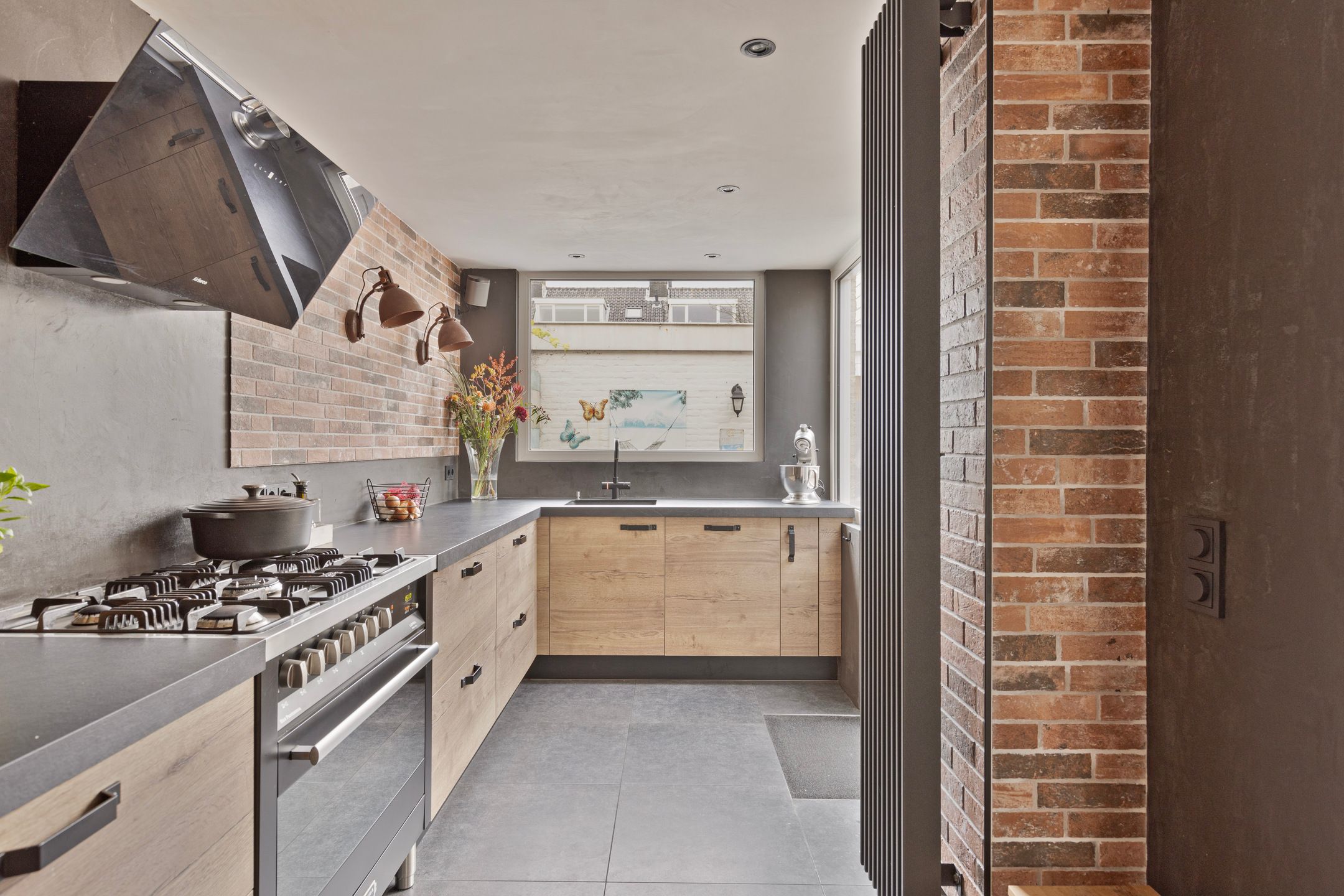 Photo 18 of Clematislaan 69