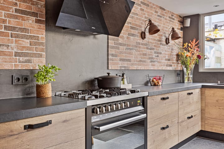 Foto 21 van Clematislaan 69