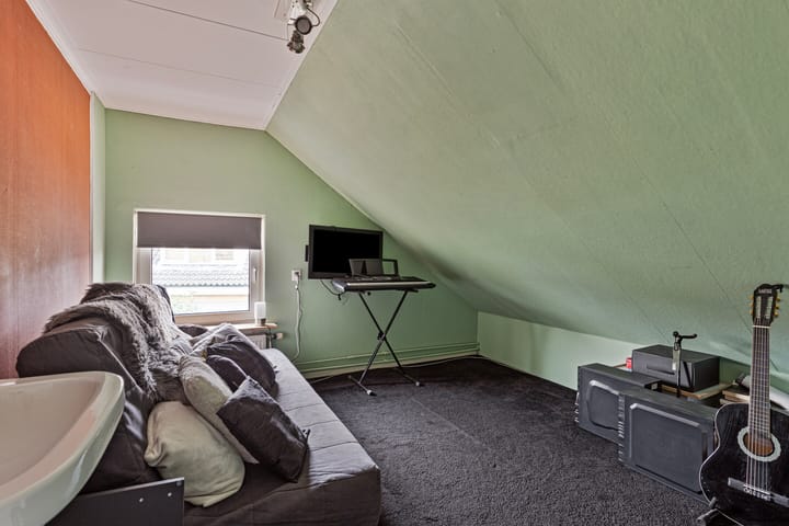 Foto 41 van Clematislaan 69