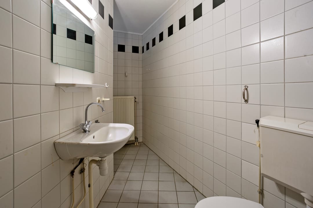 Photo 11 of Stationsplein 16-10