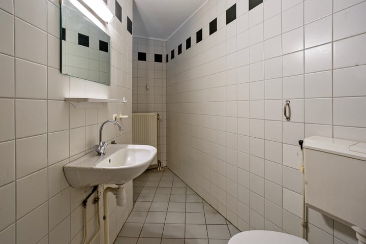 Foto 11 van Stationsplein 16-10