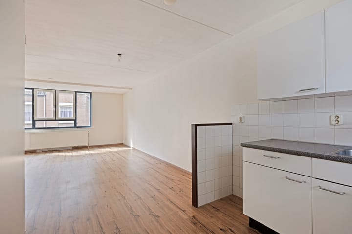 Foto 6 van Stationsplein 16-25