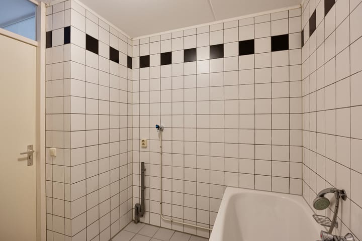 Foto 13 van Stationsplein 16-25