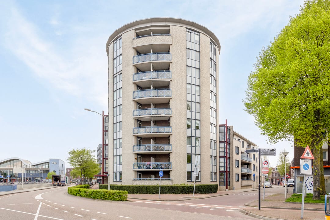 Foto 22 van Stationsplein 16-48