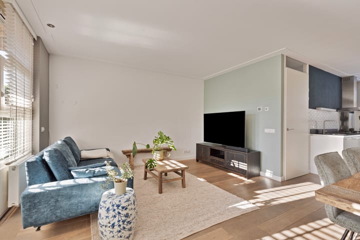 Foto 2 van De Essenburgh 9