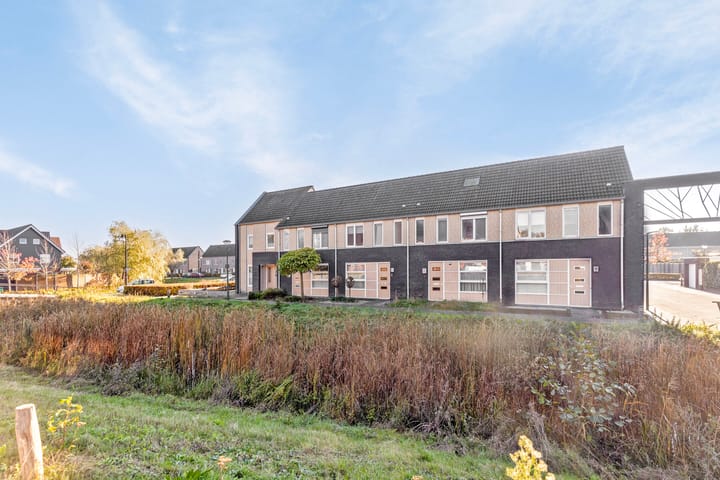 Foto 1 van De Essenburgh 9