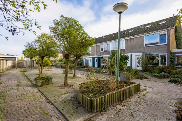 Foto 7 van Dahliastraat 61