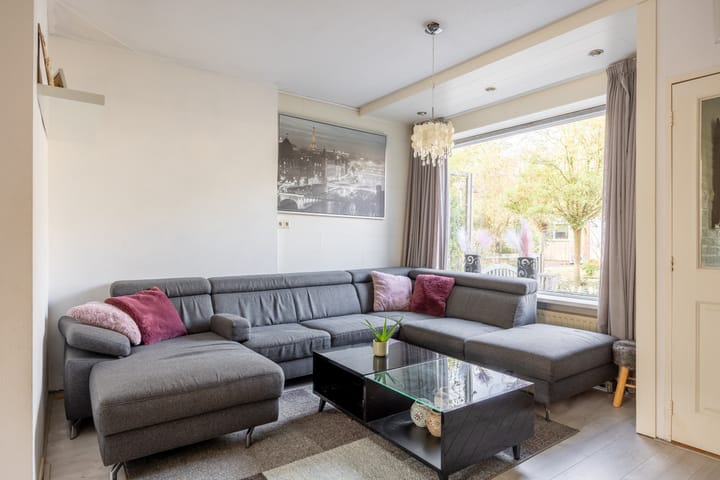 Foto 11 van Dahliastraat 61