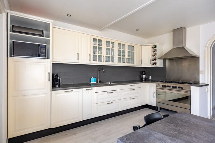 Foto 18 van Dahliastraat 61