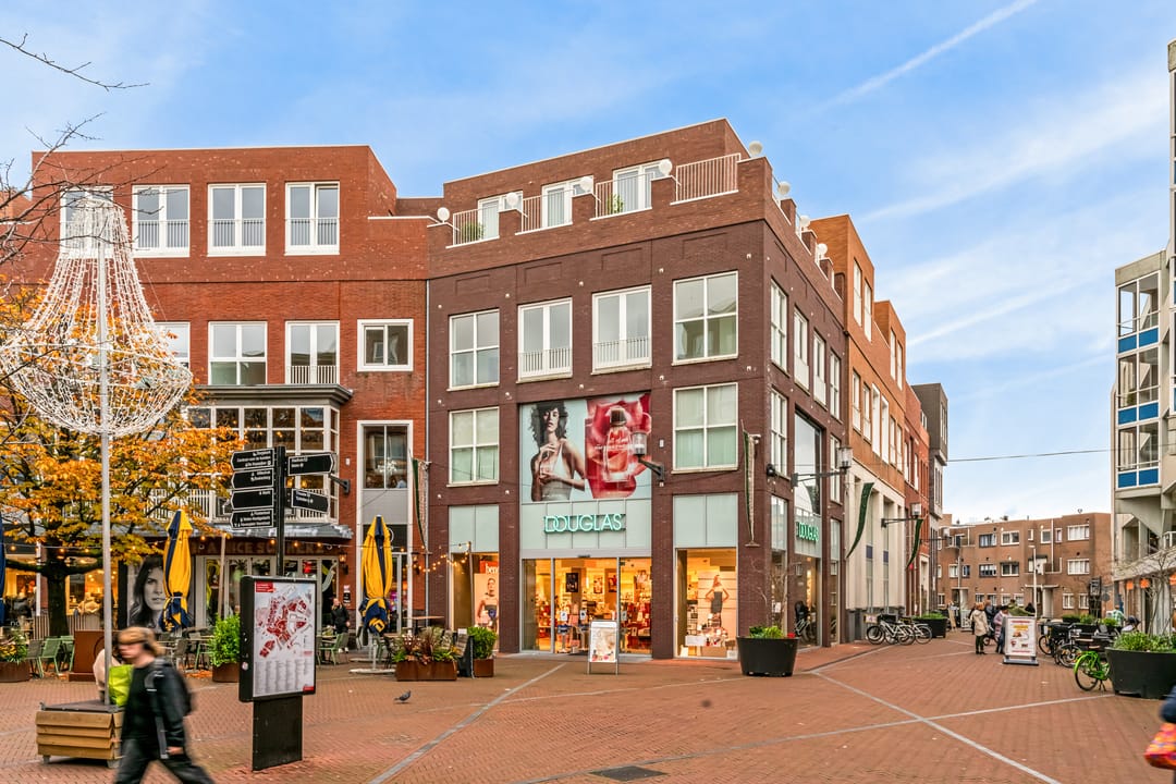 Foto 1 van Uitstraat 175