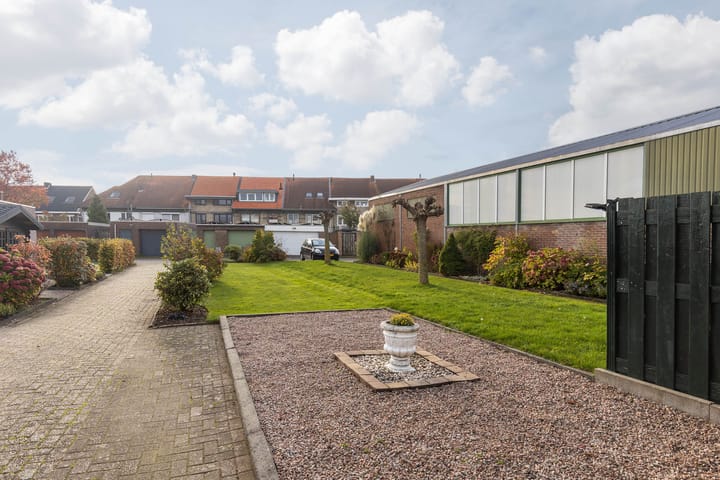 Foto 2 van Doctor Poelsstraat 9