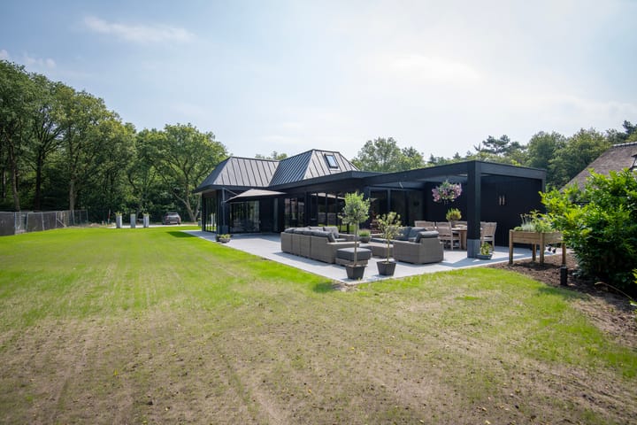 Photo 15 of Oude Prinsenweg 34