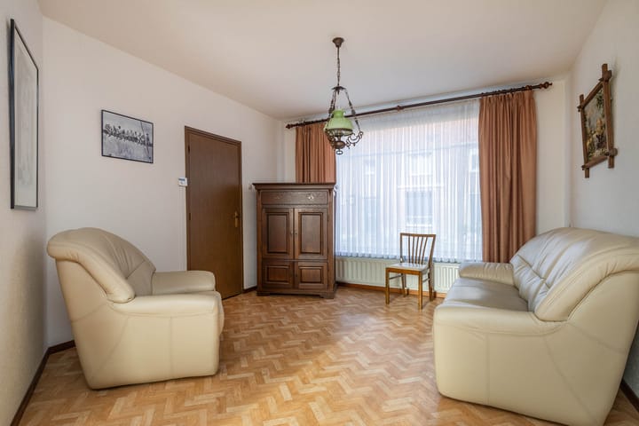 Foto 10 van Doctor Poelsstraat 9