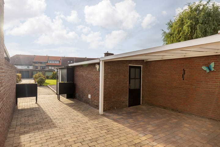 Foto 26 van Doctor Poelsstraat 9