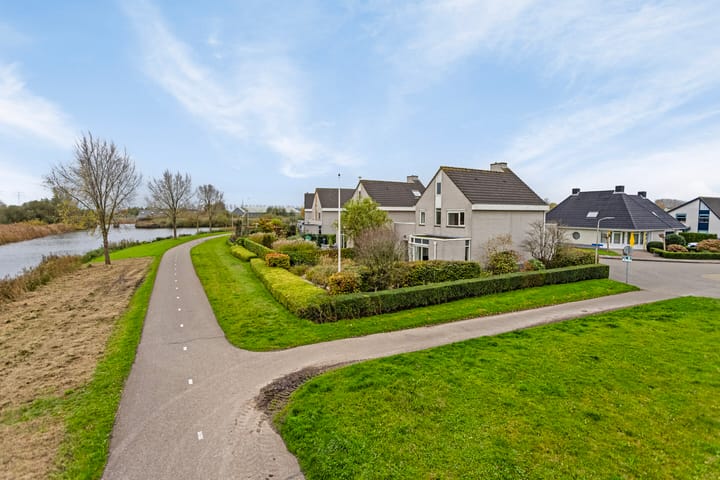 Foto 7 van Uilenburgstate 21