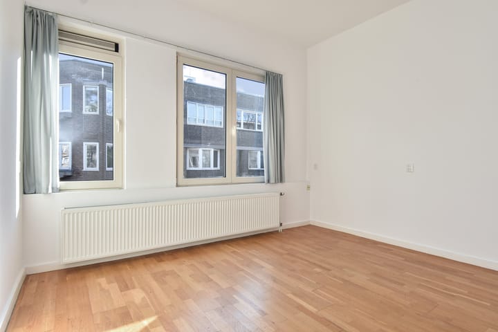 Foto 18 van Irisstraat 123