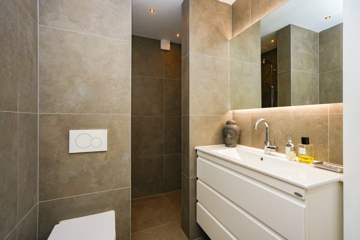 Foto 26 van Hugo de Grootstraat 114