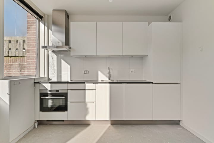 Foto 8 van Loenhoutstraat 6