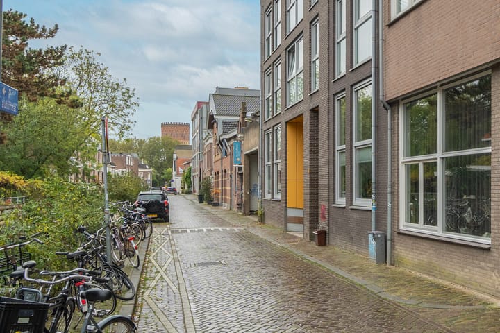 Foto 19 van Gruttersdijk 27-H