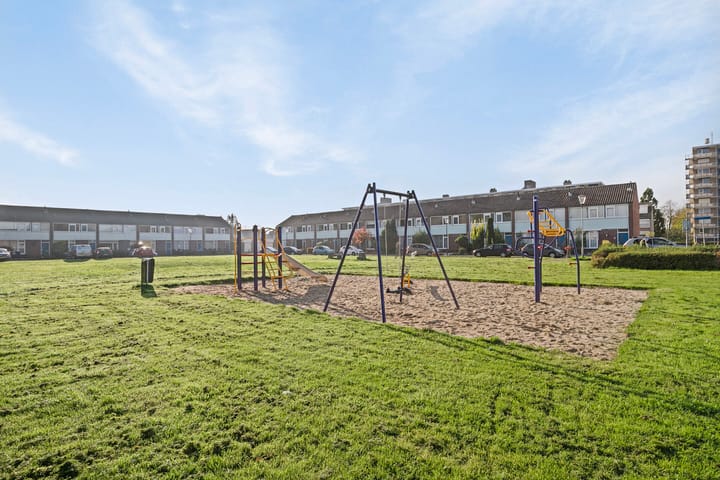 Foto 24 van Loenhoutstraat 6