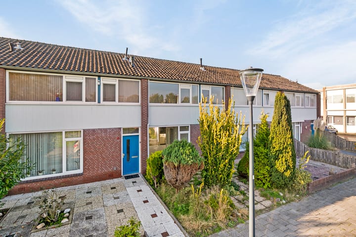 Foto 28 van Loenhoutstraat 6