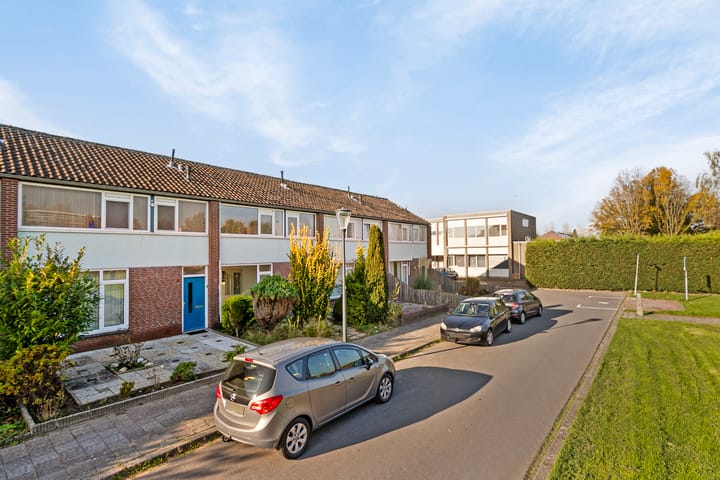 Foto 29 van Loenhoutstraat 6