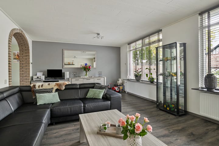 Foto 11 van Stationsstraat 10