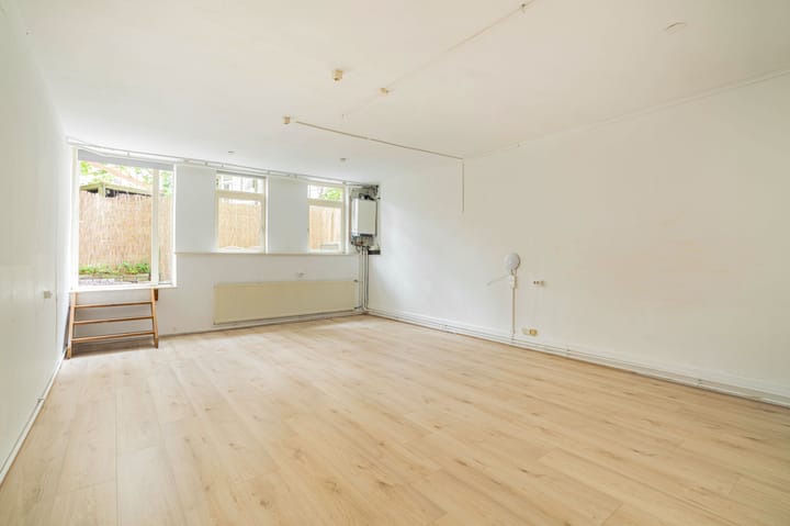 Foto 8 van Roetersstraat 8-H