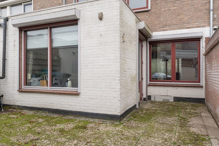 Bekijk foto 37 van Mesdagstraat 28