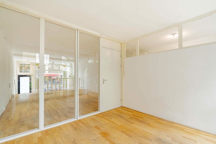 Foto 14 van Roetersstraat 8-H