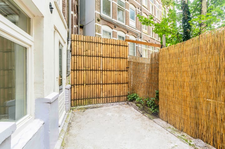 Foto 31 van Roetersstraat 8-H