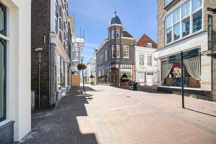 Bekijk foto 5 van Hoogstraat 157