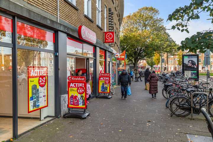 Bekijk foto 32 van Zuiderparklaan 247