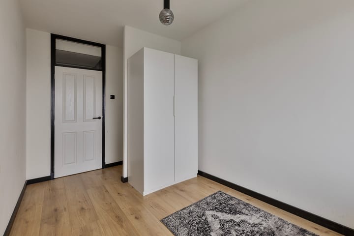 Foto 30 van Antwerpenstraat 264