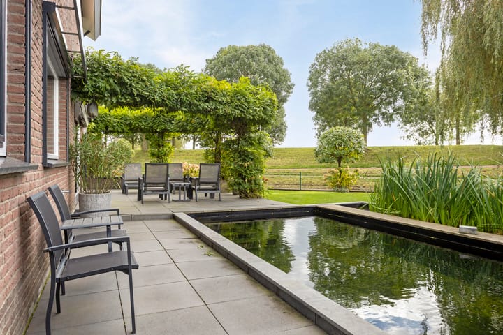 Foto 2 van Schouw 20