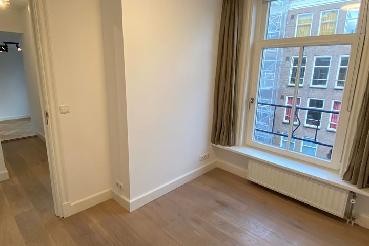 View photo 24 of Da Costastraat 110-C